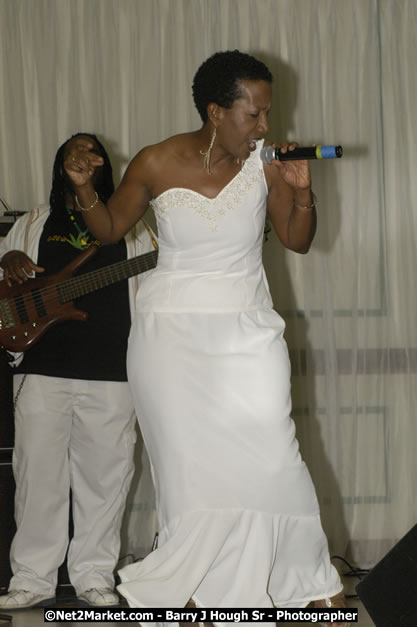 Karen Smith - Reflections - Cure Fest 2007 - All White Birth-Night Party - Hosted by Jah Cure - Starfish Trelawny Hotel - Trelawny, Jamaica - Friday, October 12, 2007 - Cure Fest 2007 October 12th-14th, 2007 Presented by Danger Promotions, Iyah Cure Promotions, and Brass Gate Promotions - Alison Young, Publicist - Photographs by Net2Market.com - Barry J. Hough Sr, Photographer - Negril Travel Guide, Negril Jamaica WI - http://www.negriltravelguide.com - info@negriltravelguide.com...!