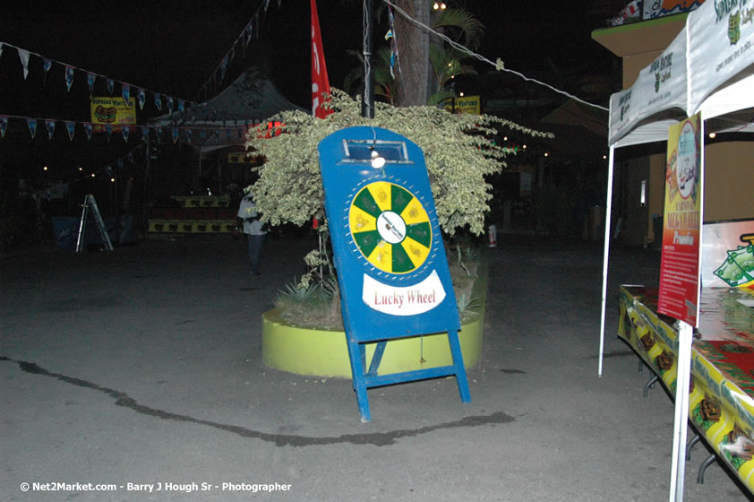 Jamaica Carnival 2007 @ The Jungle, Friday, March 2, 2007, The Jungle, Norman Manley Boulevard, Negril, Westmoreland, Jamaica W.I. - Negril Travel Guide, Negril Jamaica WI - http://www.negriltravelguide.com - info@negriltravelguide.com...!