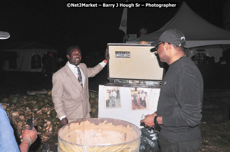 Minister of Tourism, Edmund Bartlett @ Jamaica Jazz and Blues Festival 2009 - Presented by Air Jamaica - Thursday, January 22, 2009 - Venue at the Aqueduct on Rose Hall Resort &amp; Country Club, Montego Bay, Jamaica - Thursday, January 22 - Saturday, January 24, 2009 - Photographs by Net2Market.com - Barry J. Hough Sr, Photographer/Photojournalist - Negril Travel Guide, Negril Jamaica WI - http://www.negriltravelguide.com - info@negriltravelguide.com...!