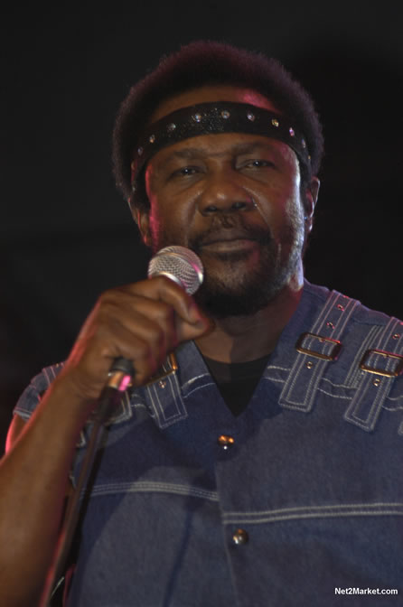 Toots & The Maytals - Air Jamaica Jazz & Blues 2005 - The Art Of Music - Cinnamon Hill Golf Course, Rose Hall, Montego Bay - Negril Travel Guide, Negril Jamaica WI - http://www.negriltravelguide.com - info@negriltravelguide.com...!