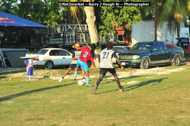 Marley Magic Traffic Jam - Celebrity Football @ Spring Break - Saturday, March 21, 2009 - Also Featuring: Kelley, Capleton, Junior Reid, Spragga Benz, Wayne Marshall, Munga, Romaine Virgo,Embee, Bango Herman, Flava K, Whisky Baggio, Andrew and Wadda Blood, Black Am I, Packa, Venue at Waz Beach, Norman Manley Boulevard, Negril Westmoreland, Jamaica - Saturday, March 21, 2009 - Photographs by Net2Market.com - Barry J. Hough Sr, Photographer/Photojournalist - Negril Travel Guide, Negril Jamaica WI - http://www.negriltravelguide.com - info@negriltravelguide.com...!