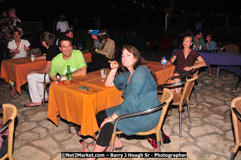 Chinese New Year @ The Sunset Show at Negril Escape - Tuesday, January 27, 2009 - Live Reggae Music at Negril Escape - Tuesday Nights 6:00PM to 10:00 PM - Photographs by Net2Market.com - Barry J. Hough Sr, Photographer/Photojournalist - Negril Travel Guide, Negril Jamaica WI - http://www.negriltravelguide.com - info@negriltravelguide.com...!