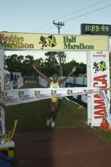 Reggae Marathon 2004 - Negril Travel Guide, Negril Jamaica WI - http://www.negriltravelguide.com - info@negriltravelguide.com...!